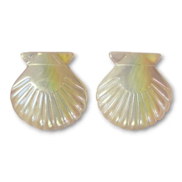 ZARA Barbie Shell Earrings - Picture 1 of 9